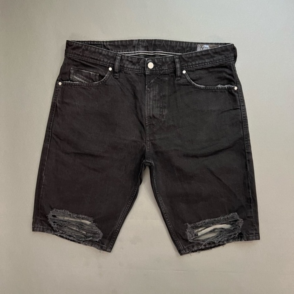 Diesel Denim Division Thrashed Knee Jean Shorts